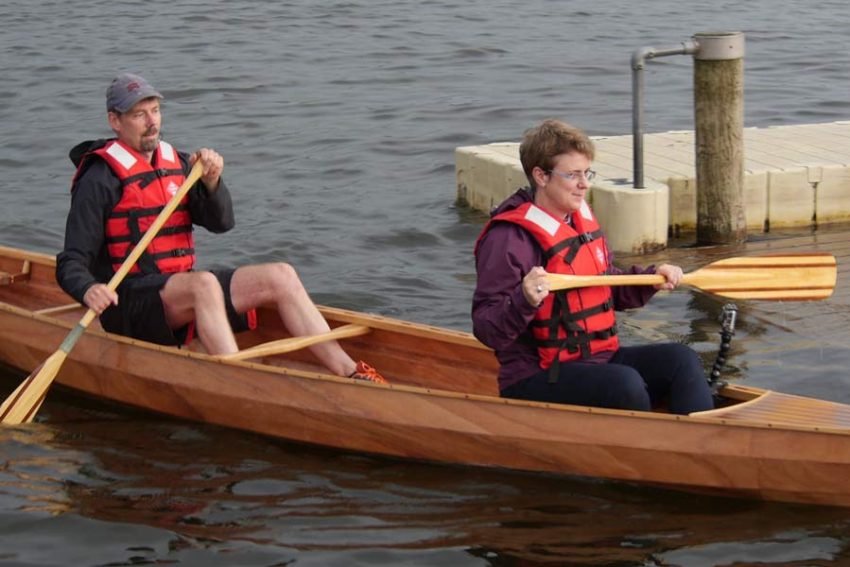 Jonny Baker and Bishop Emma Ineson set off to try and paddle to St Herbert's Island on Derwentwater. (Photo: Carlisle Diocese)